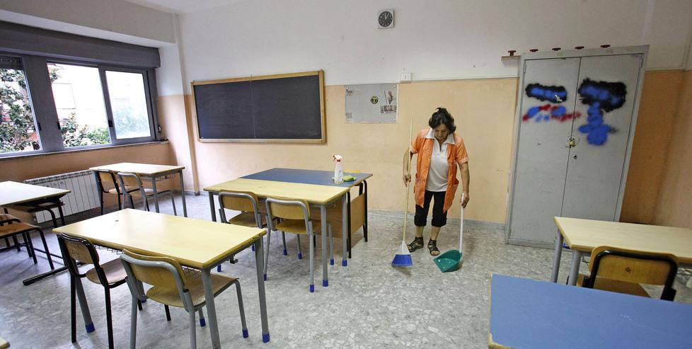Lucca, posto fisso per tecnici e bidelli: aperto il concorso per gli Ata