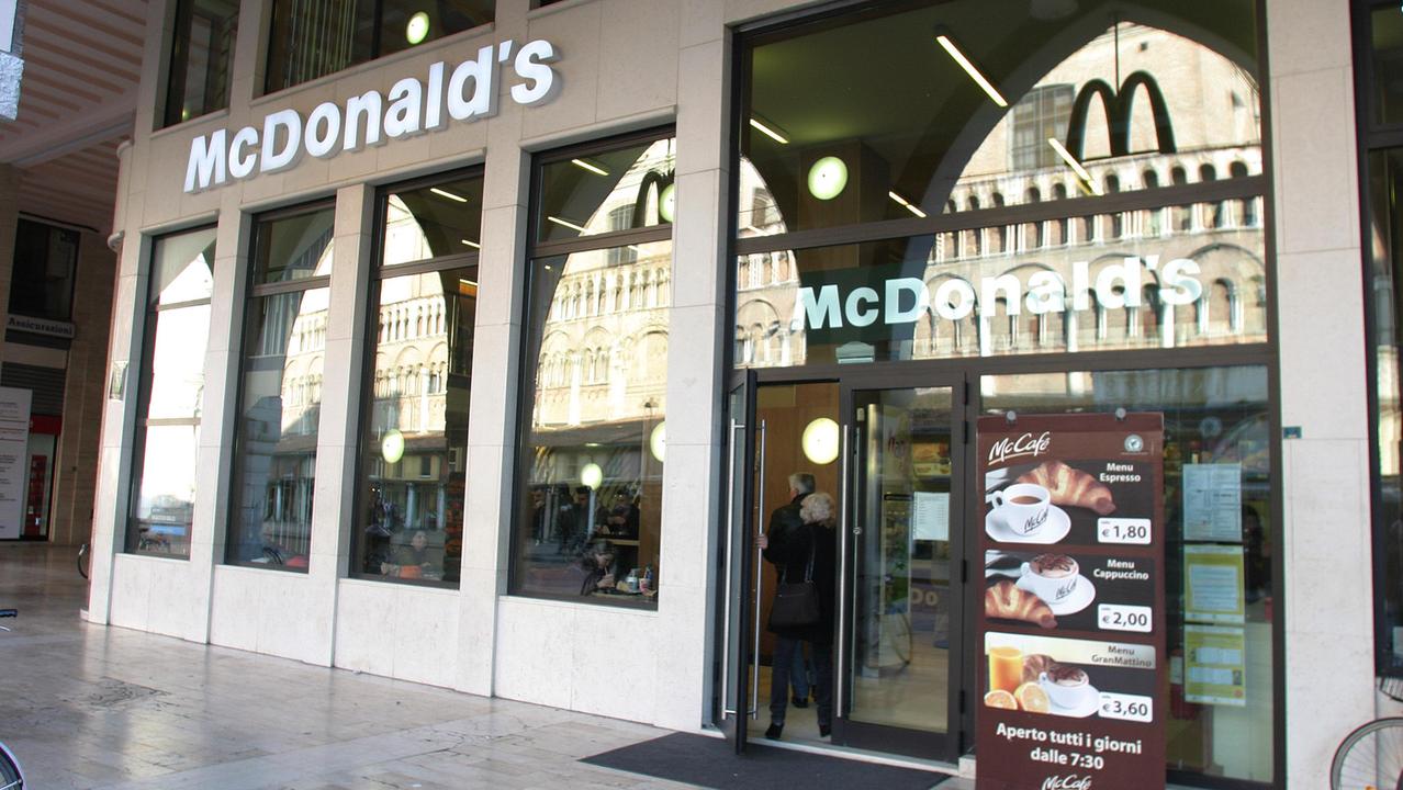 McDonald’s cerca dieci addetti. Una giornata di selezioni a Cento
