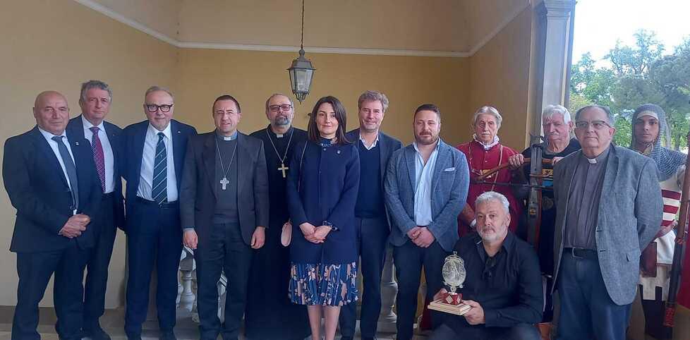Sfida tra Lucca e Sansepolcro: è il gemellaggio del Volto Santo