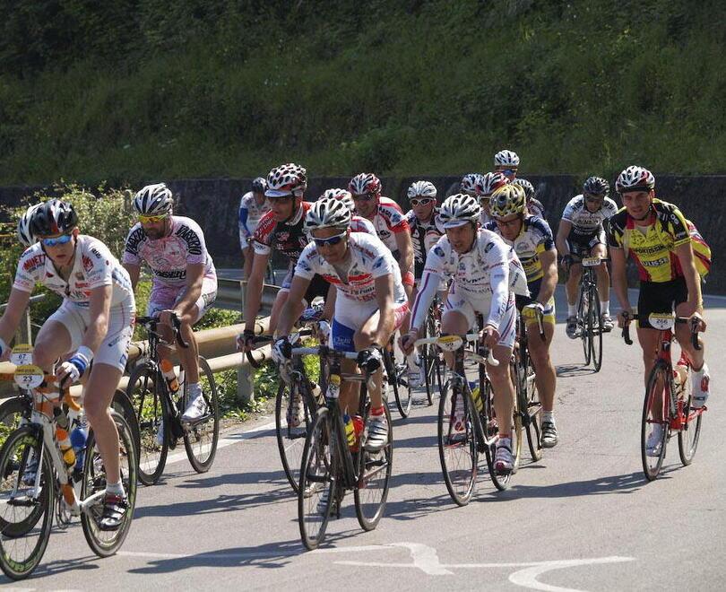 Gran fondo della Versilia, la cronoscalata a Pescaglia 