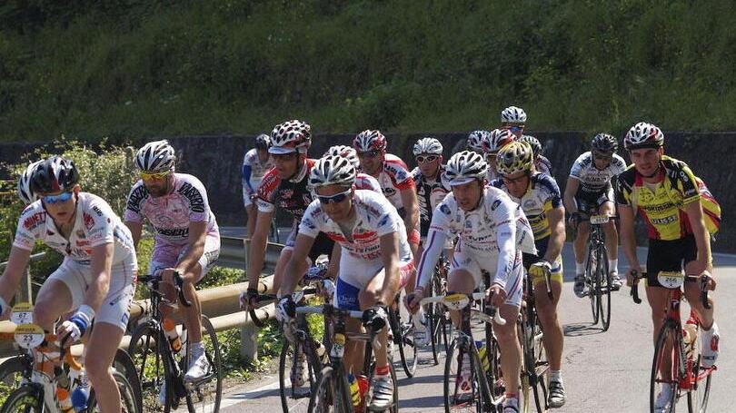 Gran fondo della Versilia, la cronoscalata a Pescaglia