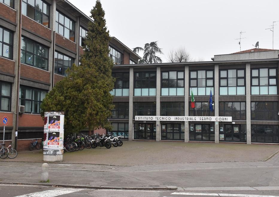 Scuole superiori, spazi insufficienti a Modena. La Provincia cerca nuovi immobili