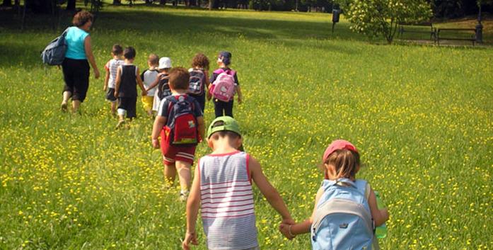 In alto bambini a un centro estivo (archivio)