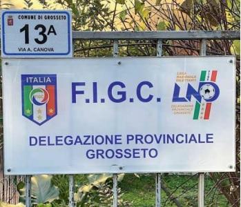 L’esterno della sede della delegazione provinciale della Figc