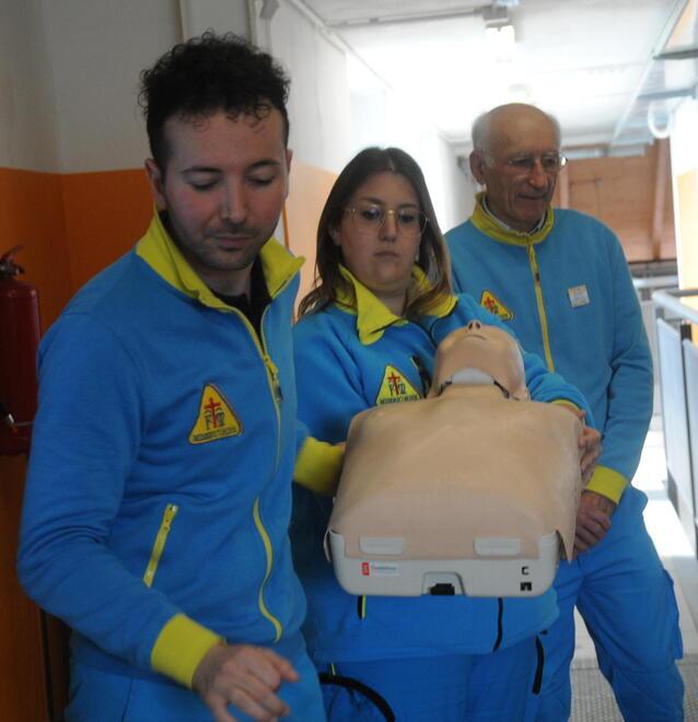 Lunigiana, piccoli a lezione di primo soccorso «Per imparare ad aiutare gli altri» 