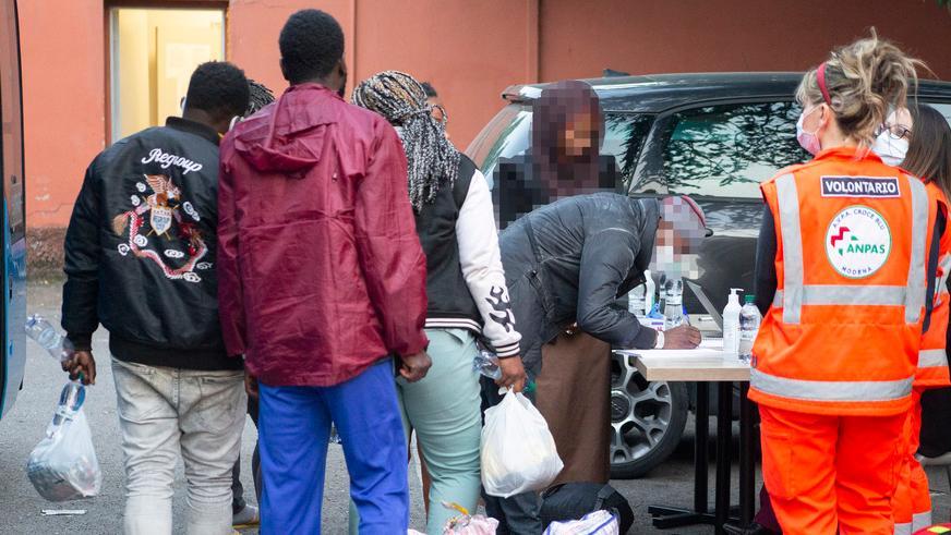 Modena, continua l’arrivo di migranti. La preoccupazione del sindaco
