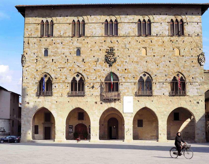 Molestie ad un’alunna nuove accuse per il bidello