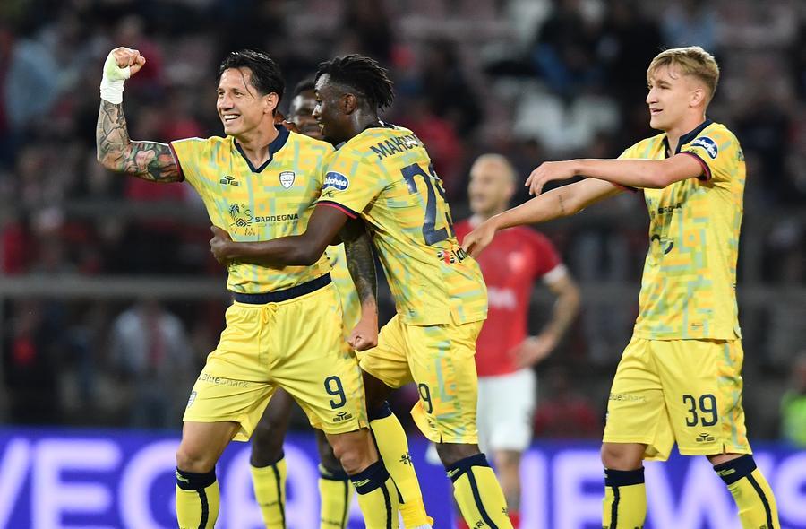 Il Cagliari è matematicamente nei playoff per la promozione in serie A