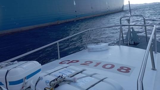 Rigassificatore, ispezione della guardia costiera sulla Kalymnos: nessuna criticità