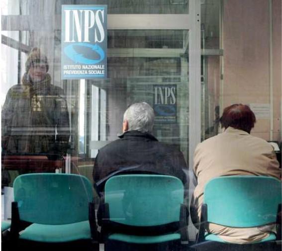 Lucca, più pensionati che lavoratori. Nel 2031 gli anziani saranno il 30%