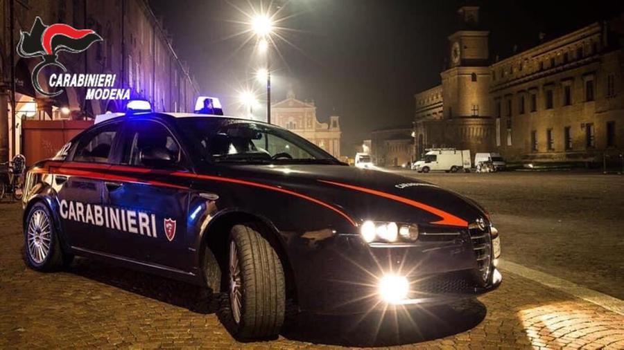 Ravarino Ubriaco entra con una pistola al  circolo e ferisce due persone con il calcio dell’arma.