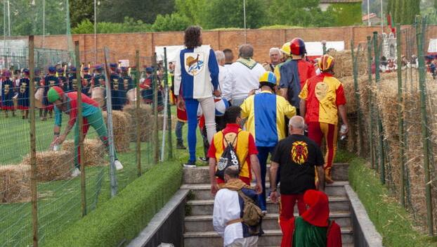 Palio dei Micci. A Querceta inizia il giorno più lungo dell’anno