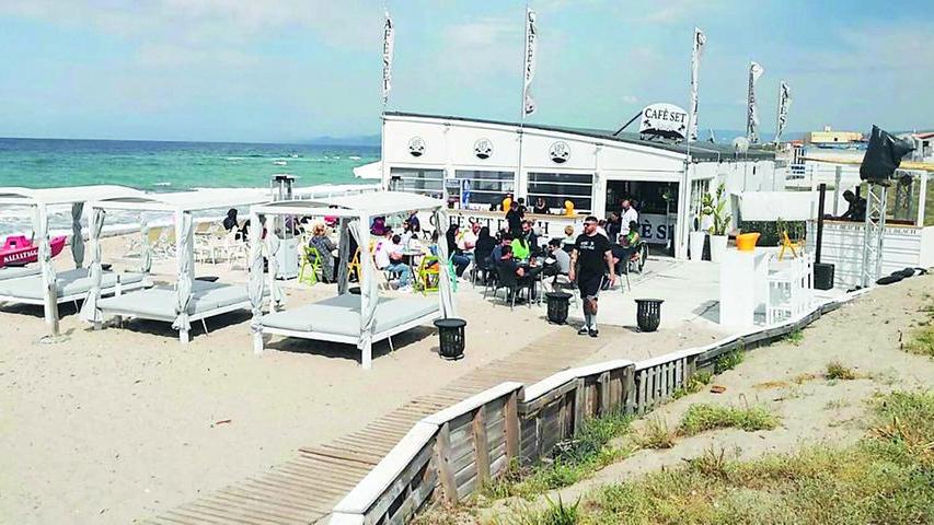 Prove tecniche d’estate, a Platamona i sassaresi sfidano anche le nuvole