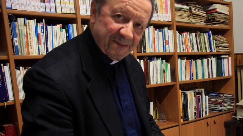 «Caro Cardinali, io sì che combatto i pedofili»