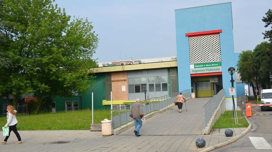 Mirandola. Punto nascite, l’Ausl rassicura tutti Sindaci in ospedale per un incontro