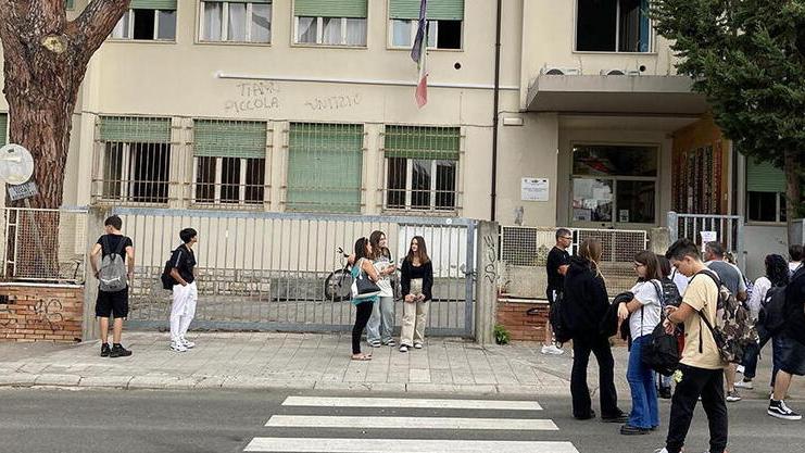 Al Professionale di Cecina si sperimenta la scuola senza voti: «Si toglie la frustrazione dell’insufficienza»