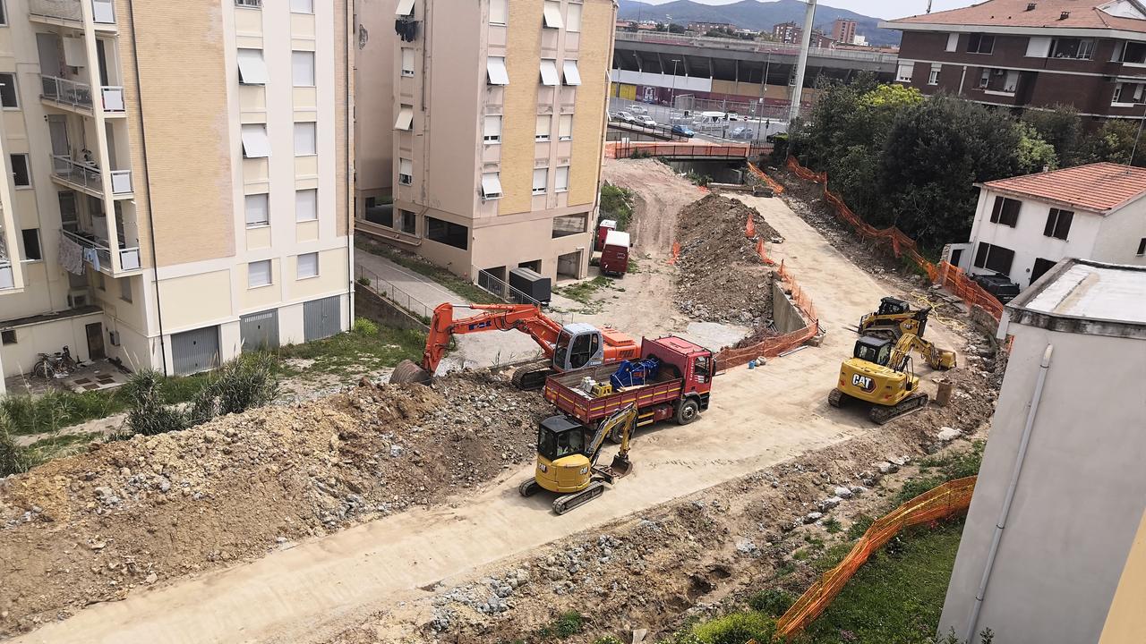 Rio Maggiore, i lavori in via Toti non decollano. L’appello: «Fate presto»