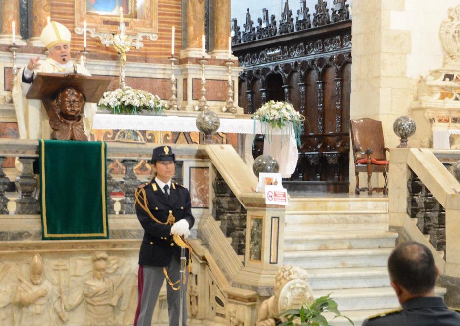 Polizia, messa in Cattedrale per San Michele Arcangelo