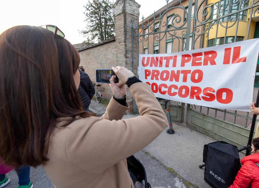 Cento, il Pronto soccorso resta aperto: «Nessuna chiusura prevista»