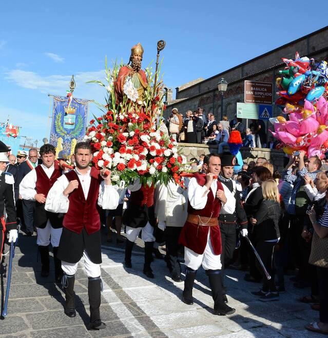 Olbia, oggi sul lungomare i fuochi d’artificio per San Simplicio 