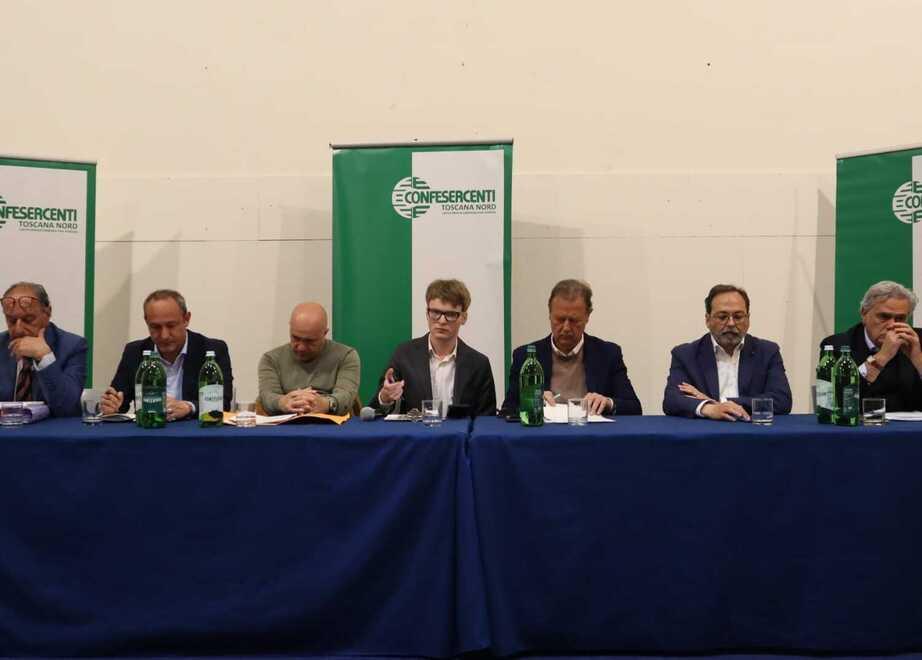 Elezioni a Massa, il dibattito: turismo, commercio e ambiente i temi caldi