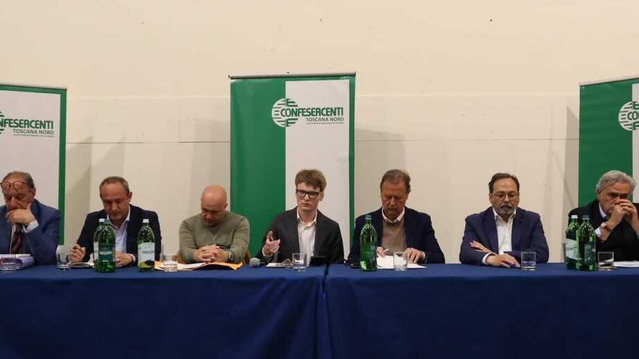 Elezioni a Massa, il dibattito: turismo, commercio e ambiente i temi caldi
