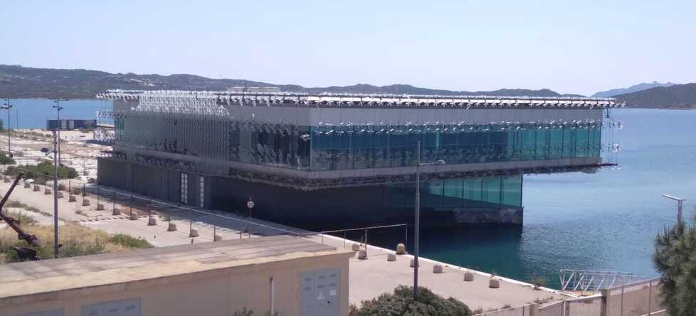 La Maddalena allo sfascio: si sbriciola l’ex Arsenale