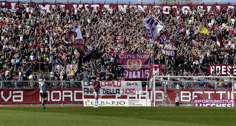 Livorno, torna l’idea dello stadio sintetico. Ma serve mezzo milione di euro