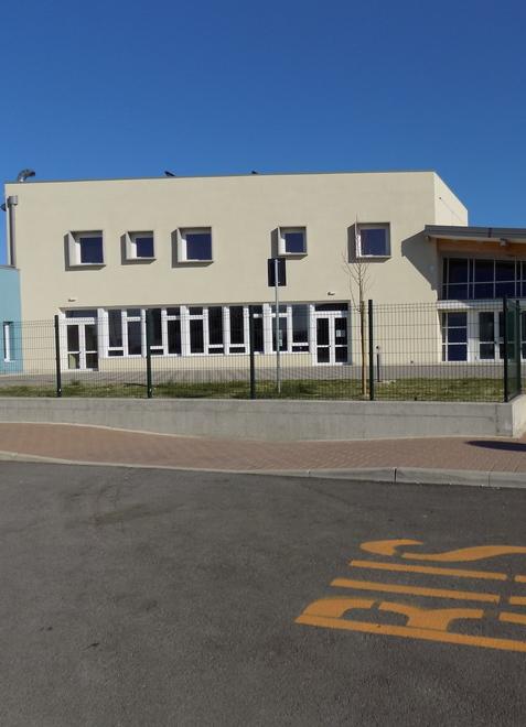 Vigarano, alle scuole elementari avanti con i lavori: «Non ci spaventano»