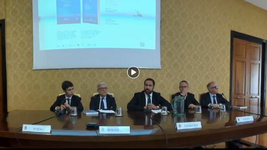 “Piccoli grandi sindaci d’Italia” la presentazione del libro con il Tirreno – Video