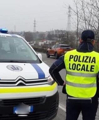 Sassuolo Oltre 400 multe da inizio gennaio Controlli anche sui bus scolastici 