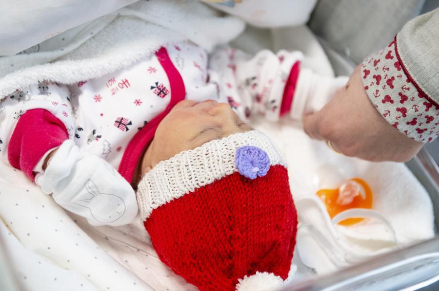 Per le equilibriste della maternità la Sardegna offre pochissime garanzie