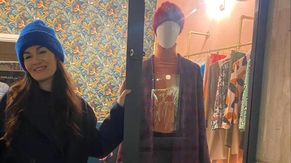 «I miei vestiti? Sono come quadri». Ranucci, dalle scene al nuovo atelier di Livorno