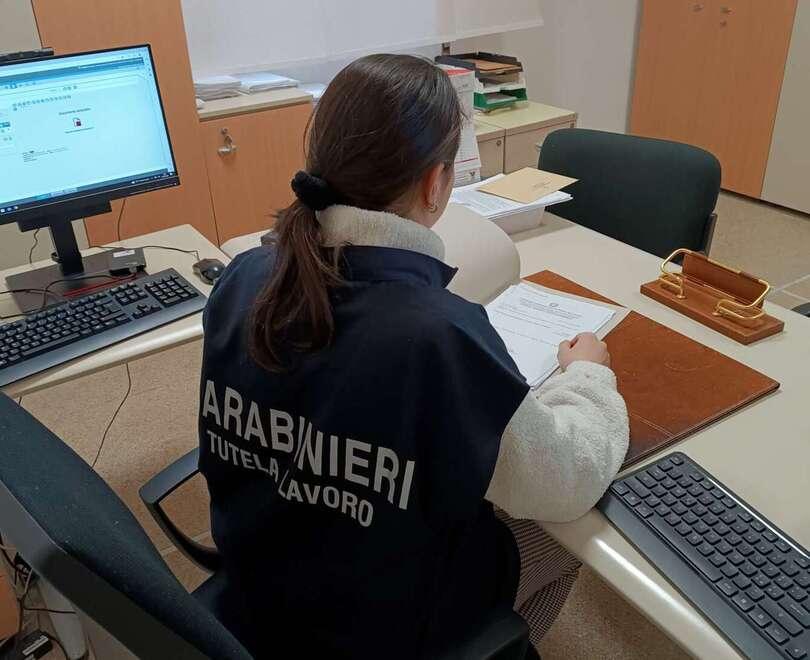 A Ferrara multa da oltre 2mila euro alla ditta di abbigliamento