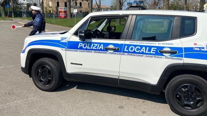Modena Alla guida senza patente: è recidivo Diecimila euro di multa in 2 anni