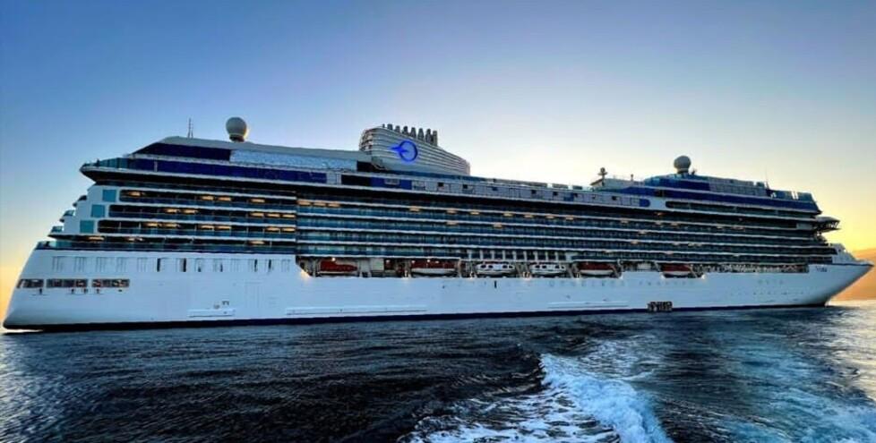 Olbia, al porto tutti attendevano “Vista” ma la nave superlusso cambia rotta