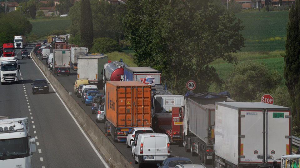 Trappola Fi-Pi-Li, sbarre inutilizzate. L’Avr: «Decisione della polizia stradale»