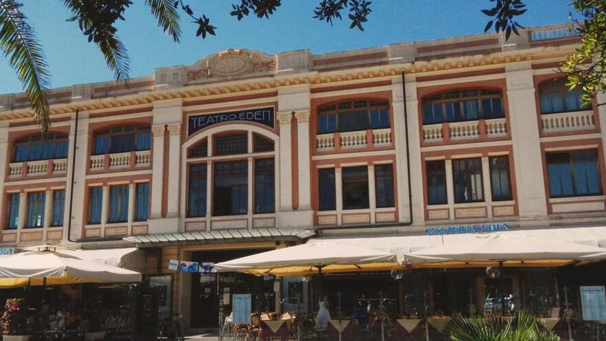Viareggio, il cinema Eden è in vendita: fu il teatro di Ermete Zacconi