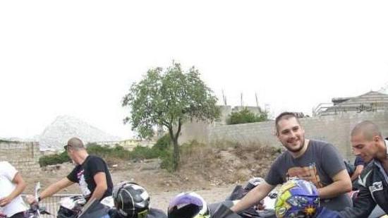 Moto, auto d’epoca e sexy lavaggio con “Motomaniaci”