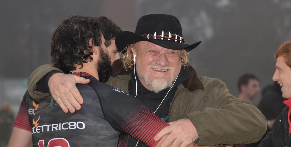 Grassi contro il Petrarca: «Pessima caduta di stile»