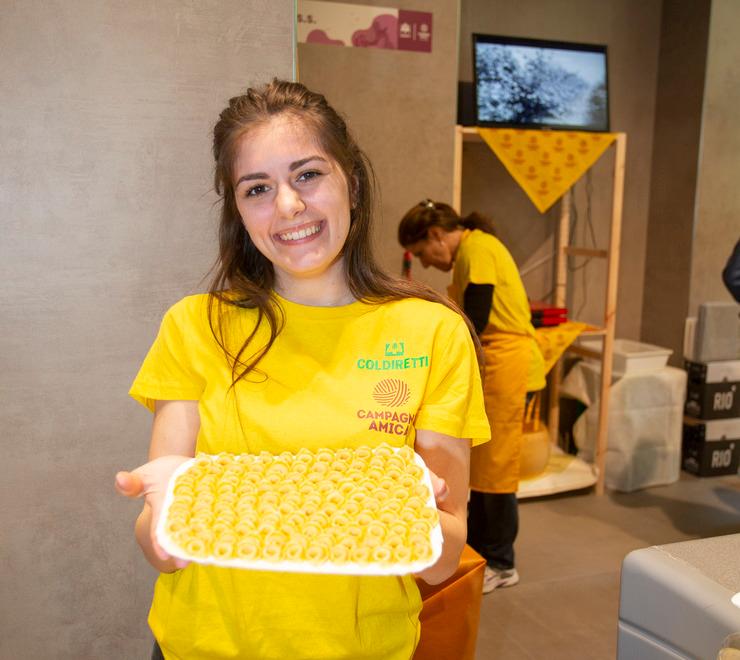 Modena In pieno centro città apre il mercato di Campagna Amica 