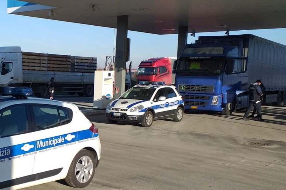 Formigine Scoperto camionista con la “calamita” 