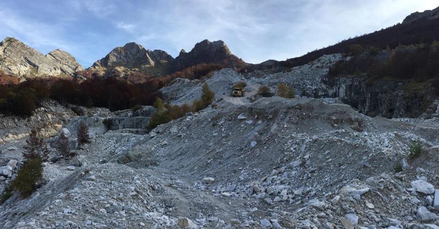 
	La cava dove &egrave; avvenuta la tragedia


