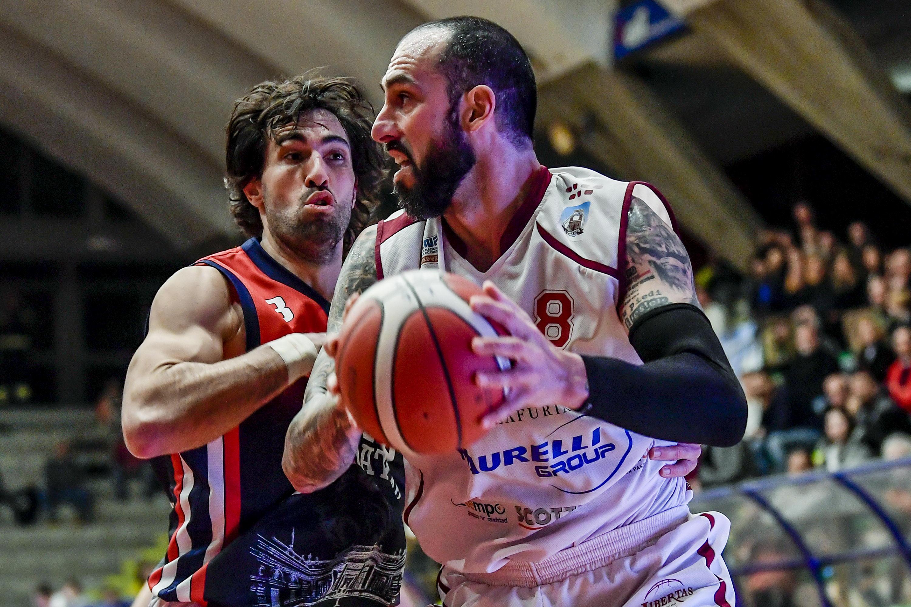Basket spettacolo e la corsa all’A2 torna la Libertas, tutti al palazzo 