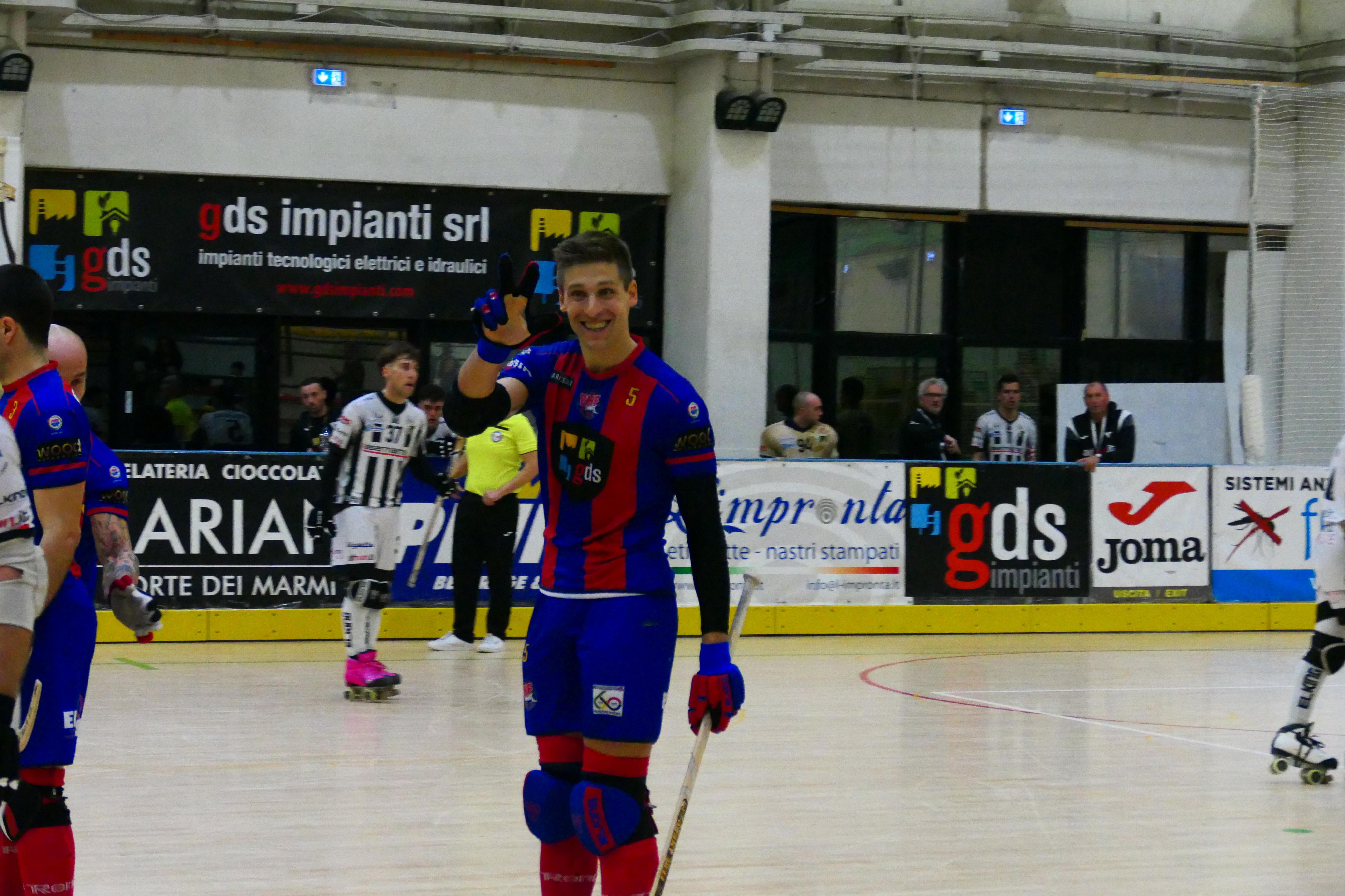 Federico Ambrosio sorridente: suo il primo dei quattro gol segnati ieri sera a Lodi