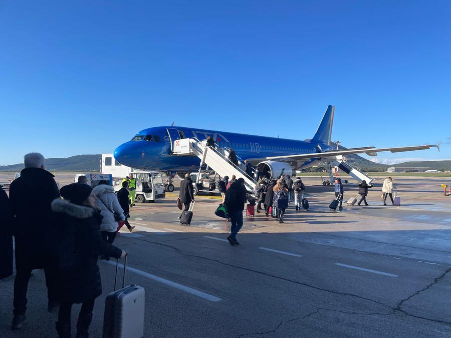 Aeroporti di Olbia e Alghero: fusione chiusa entro maggio