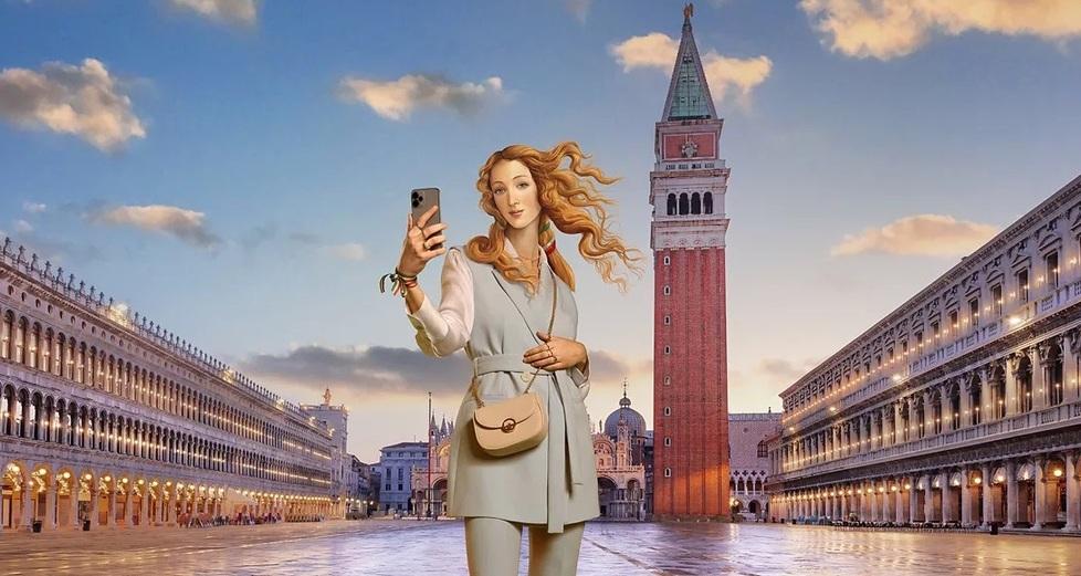 Firenze, l’ex soprintendente Acidini: «Il selfie di Venere? Abusata la grande arte»