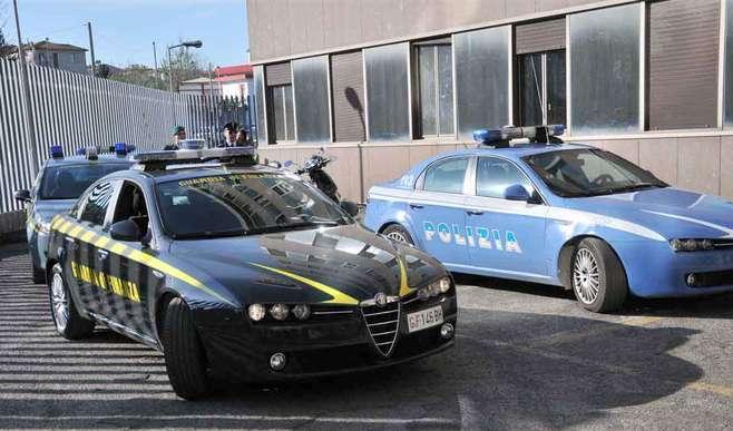 Prato, banda delle estorsioni al tessile: chieste maxi condanne. Gli imputati e i reati contestati