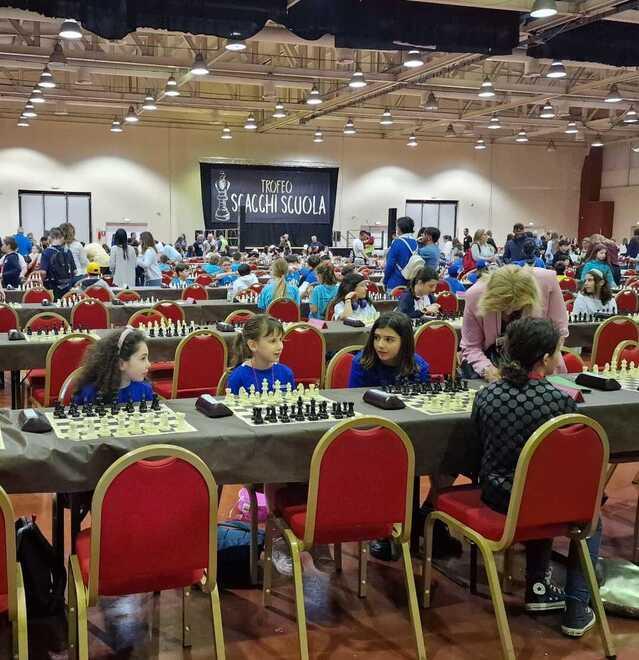 Ferrara. Gli alunni della scuola Bombonati al Trofeo Nazionale di Scacchi 