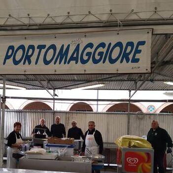 Portomaggiore. I volontari “piegati” dalla pioggia. Ma la festa ha firmato il successo 